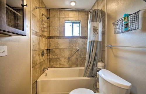 Oklahoma City Home with Yard - 5 Mi to Downtown! - Foto 17