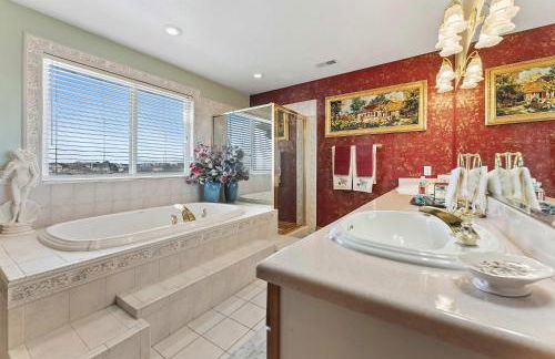 Mountain View Mansion - Photo 23