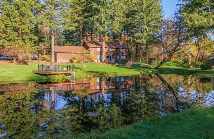 4-Bedroom Chateau in Southern Washington- Luxurious Retreat with Pond & Creek - Foto 60