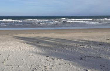 Apartamento aconchegante 2 quartos com suíte na praia de Guaibim - Foto 64