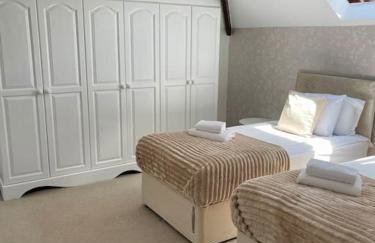 Outstanding 6 Bedroom House Cotton End, Bedford - Foto 35