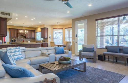 Desert Paradise Pool Spa Pickleball Putt Green - Foto 4