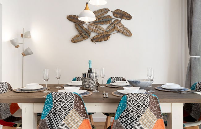 Ty Hapus - Close to Beach and Town - Photo 13