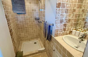 Prestigious villa in Cannes with stunning sea views - Photo 7