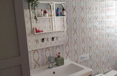 Maison Médicis - T5 Spacieuse et Calme en Ville - Emplacement Idéal - Photo 22