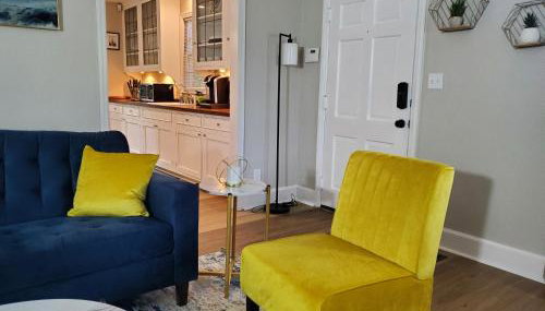 Cheerful 2 BR Near Colleges, Downtown, Attractions - Foto 3