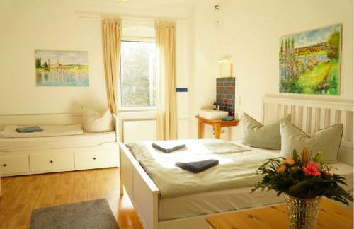 Villa Sophienschlösschen nahe Berlin - Exklusive Zeit zwischen 5 Seen mit großer Küche, gratis Sauna & 3500qm Garten - Foto 24