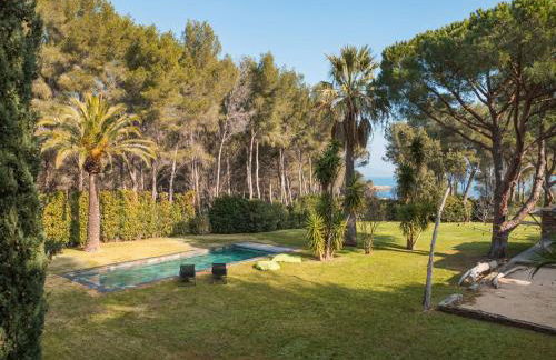 Elegant Villa Overlooking Gaou Bay - Foto 12