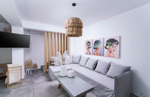 Sea View Luxury Villa White in Blue - Photo 12