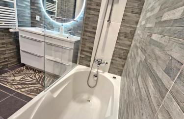 Mandelieu vacances RDC jardin, piscine, parking 2 chambres - Foto 30