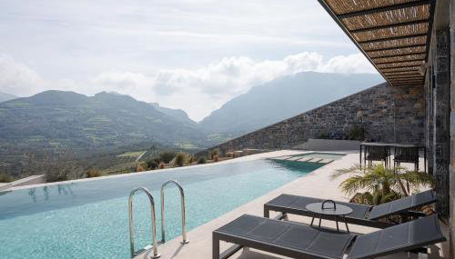 Neromai Cave Luxury Villas - Foto 4, sunbed