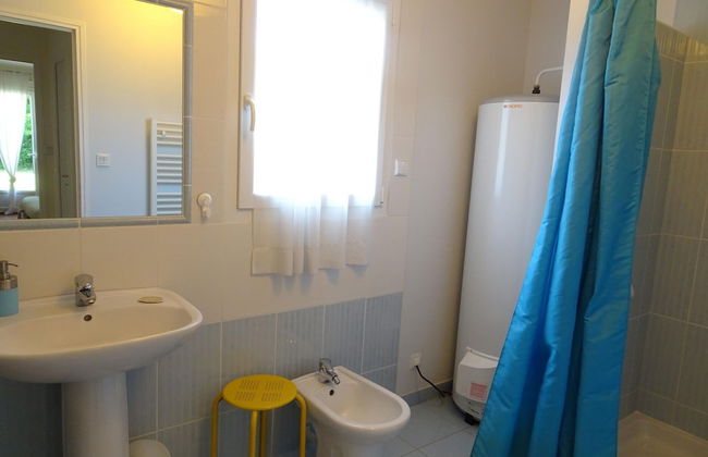 Spacious Holiday Home Located in the Heart of the bay of Mont St Michel - Foto 11