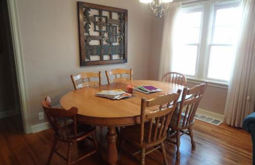 Covered By Faith Rentals -Storybook Home - Foto 5