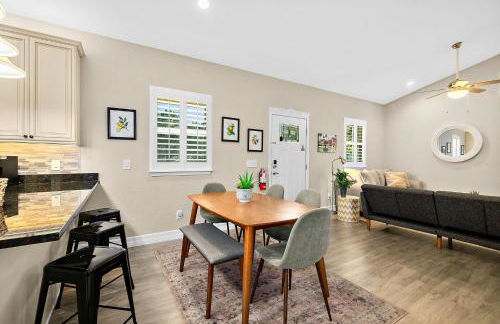 Citrus Hideaway - Steps to City Center - Photo 9