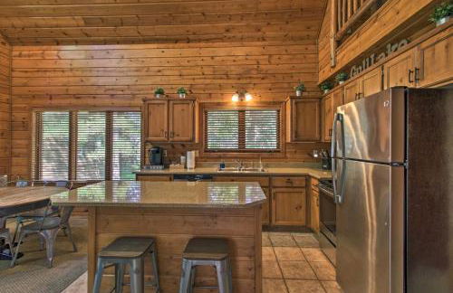 Alluring Nisswa Cabin on Gull Lake with Fireplace! - Foto 12