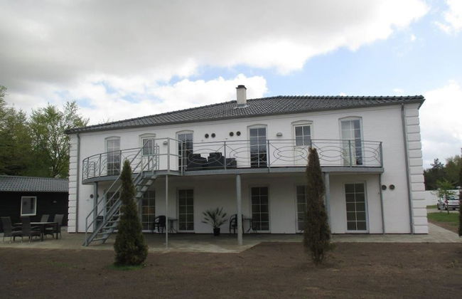 White House Hotel Apartments - Foto 1