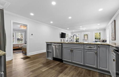 4BR Bright and Modern - Close to Everything - Foto 73