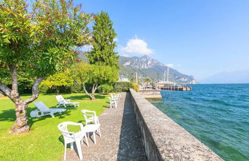 Lake Front Bogliaco - Happy Rentals - Foto 23