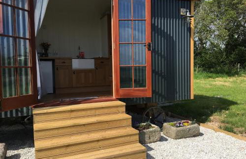 Honeysuckle hut - Photo 9