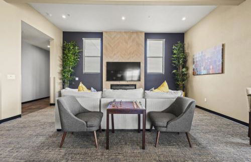 Trendy 1BR w 10ft Ceilings FREE Parking Pet Friendly - Foto 60