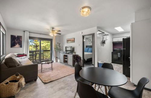 Serene Flagstaff home with tranquil Mountain Views - Foto 6