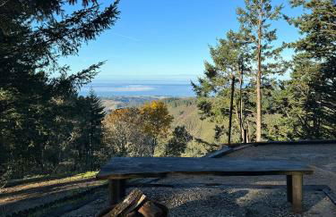 Apartment w hot tub forest & ocean view - Foto 41