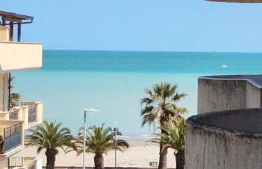 On the Beach - Foto 1