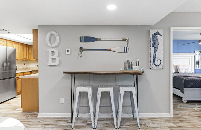 Phoenix II Beachfront Condos - Foto 2