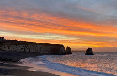 Leeward Lodge - Photo 11