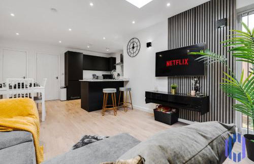 Stylish 4bd - Coop LIVE - Etihad - Parking - EV - Foto 29