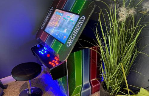 Sunridge Fishing Lodge with Hot Tub & Giant Cinema - Foto 32