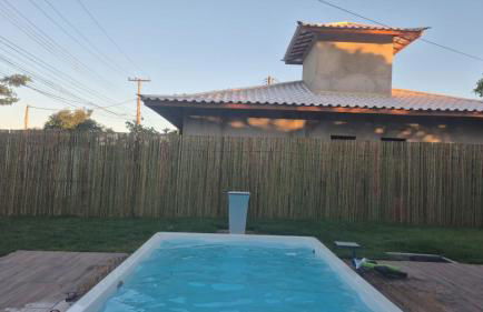 Chalé da Márcia com Piscina e Churrasqueira Privativos - Foto 7