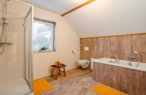 Industrial Loft Whirlpool, Sauna, Terrace - Photo 13