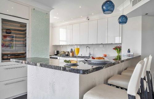 MVR-Bask in Luxury-Right in Coconut Grove - Foto 4