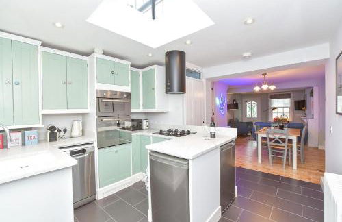 Dove Cottage is a Central, Riverside, Charming Victorian Cottage - Foto 20