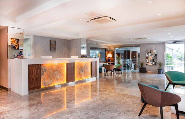 Bora- Bora Ibiza Malta Resort - Photo 21