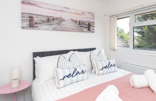 3-Bedroom Cosy Stunning Central Home, Sleeps 8 with Parking and Private Garden - LONG TERM STAY SPRING SPECIAL OFFER AVAILABLE! - by Blue Puffin Stays - Foto 13