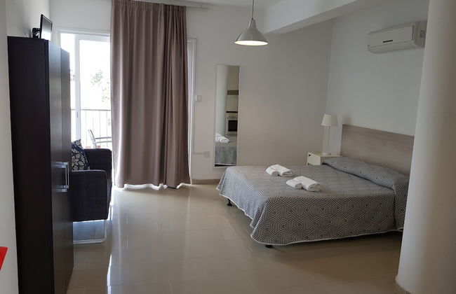 Valentinos Apartments - Foto 8