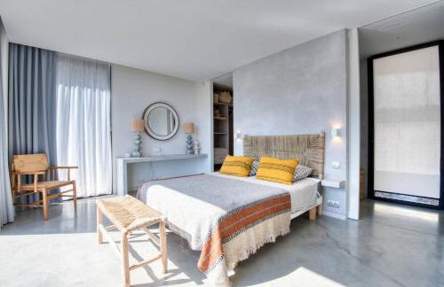 Lujo contemporaneo con vista al mar cerca Sa Riera - Foto 11