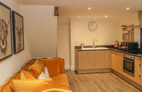 Swallows Return - Foto 4