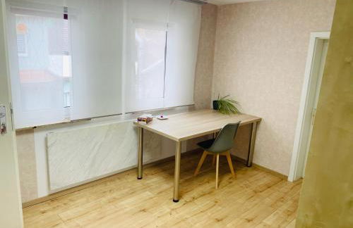 OM Moderne Wohnung, WLAN, Küche, Bad in Stadtilm - Photo 7