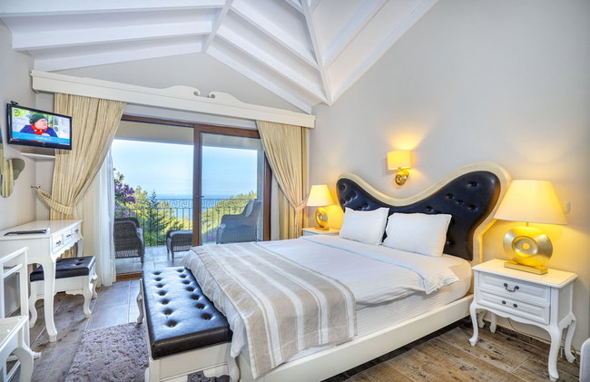 Alya Villa Butik Hotel - Photo 6