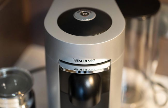 High Street Town House - Photo 39