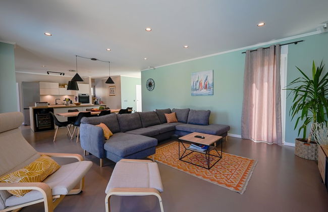 Matohanci Dazzling Villa With Pool - Foto 24