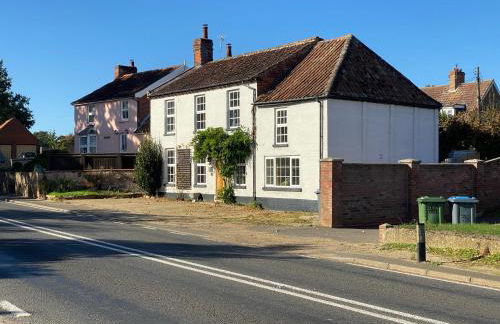 Carlton Cottage Country Retreat - Perfect for Ipswich - Aldeburgh - Southwold - Thorpeness - Sizewell B - Sizewell C - Sleeps 13 - Foto 15