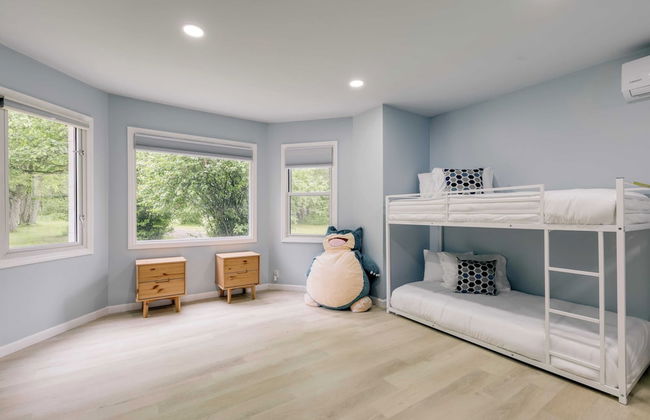 Game Farm Villa by Avantstay 10bdr, Private Pond, Spa, Pool Family-friendly - Foto 46