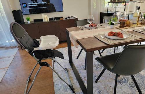 San Diego Oasis with Hot Tub, Gym, Outdoor Theater, Huge Yard - Foto 14