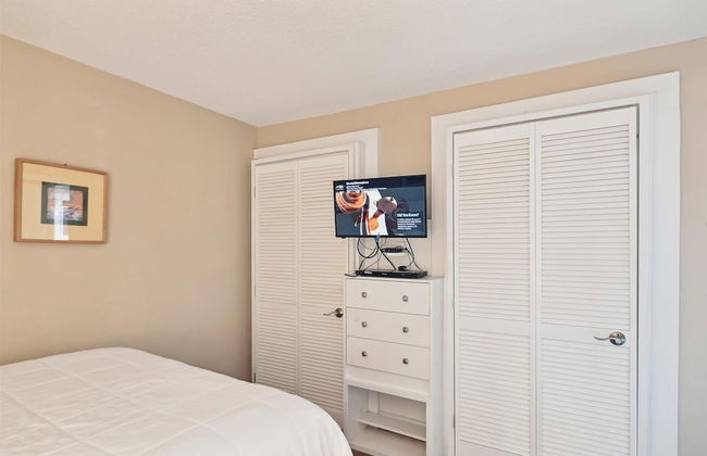 Dolphin Point 104b 2 Bedroom Condo by RedAwning - Foto 4