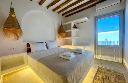 Mykonos down town - Photo 16