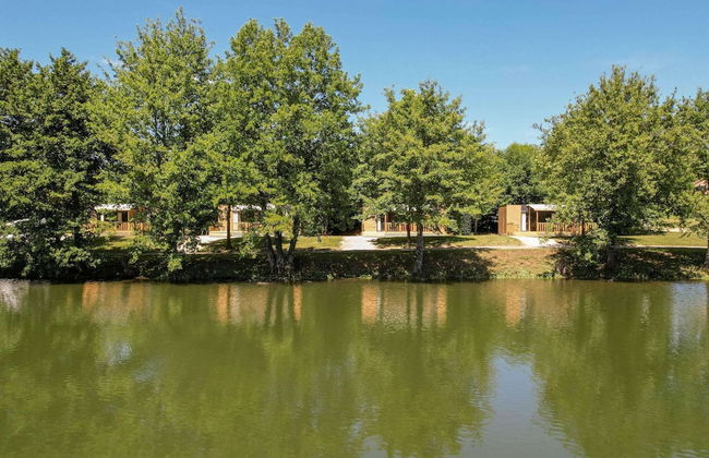Cottage in Dordogne With Lake View and Pool - Foto 18